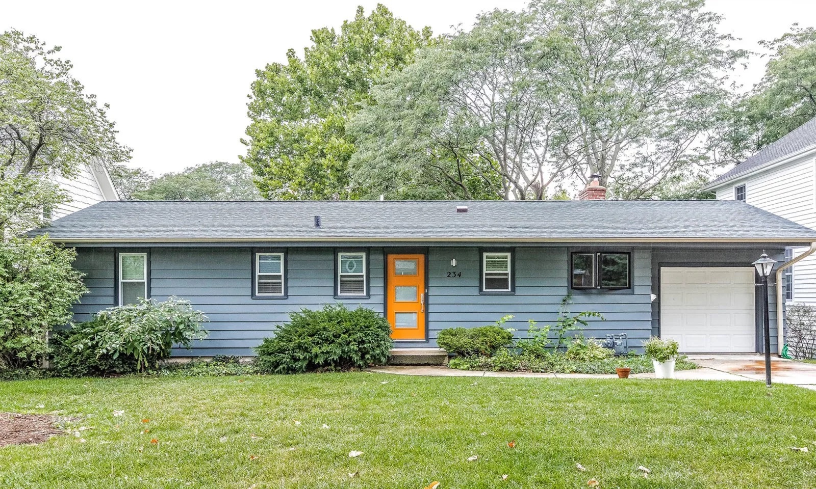 mid-century modern ranch